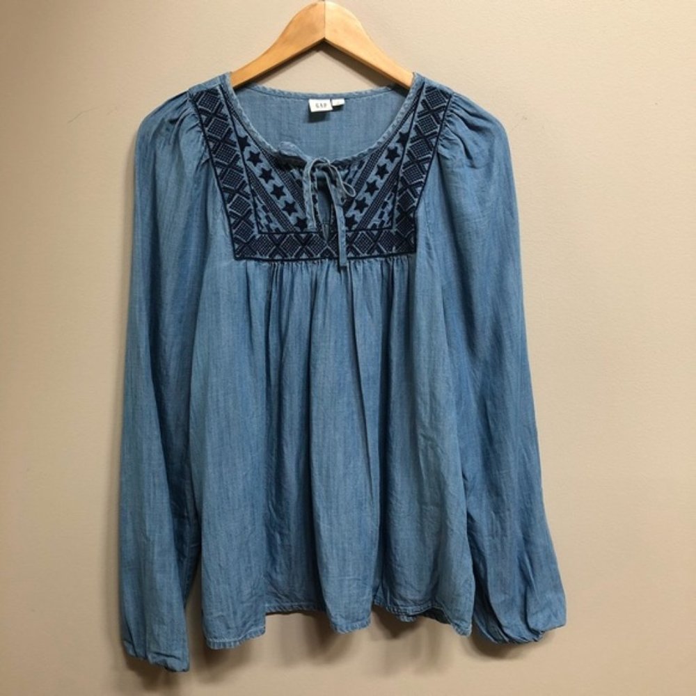 GAP Embroidered Chambray Peasant Shirt